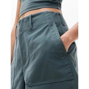 New Athleta 6 Skyline High Rise 4" Tailored Utility Short Eden Size 6 Regular